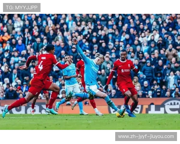 英超球队中的红军指的是谁? 英超球队中的红军指的是谁?