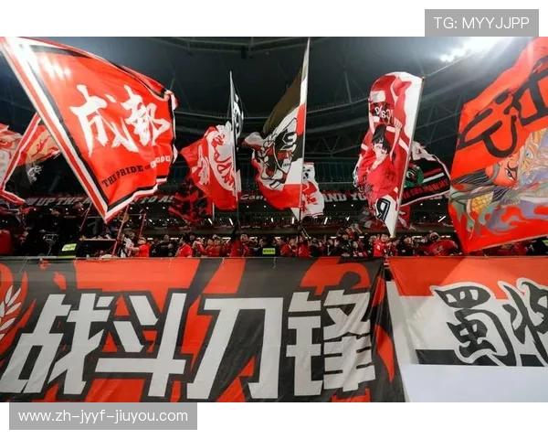 中超联赛实时报道成都蓉城胜青岛西海岸主场优势尽显无疑